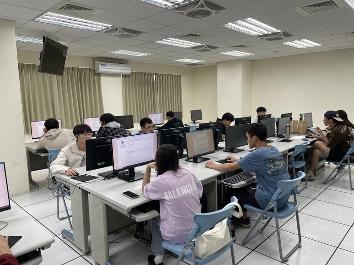 113級二專生中文能力後測(活動時間114年4月至5月)圖片