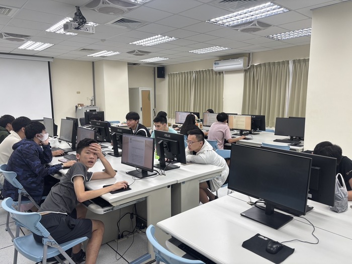 114級二專生中文能力前測(活動時間114年10月至11月)圖片