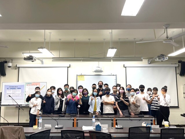 2022臺東專科英語朗讀比賽圖片